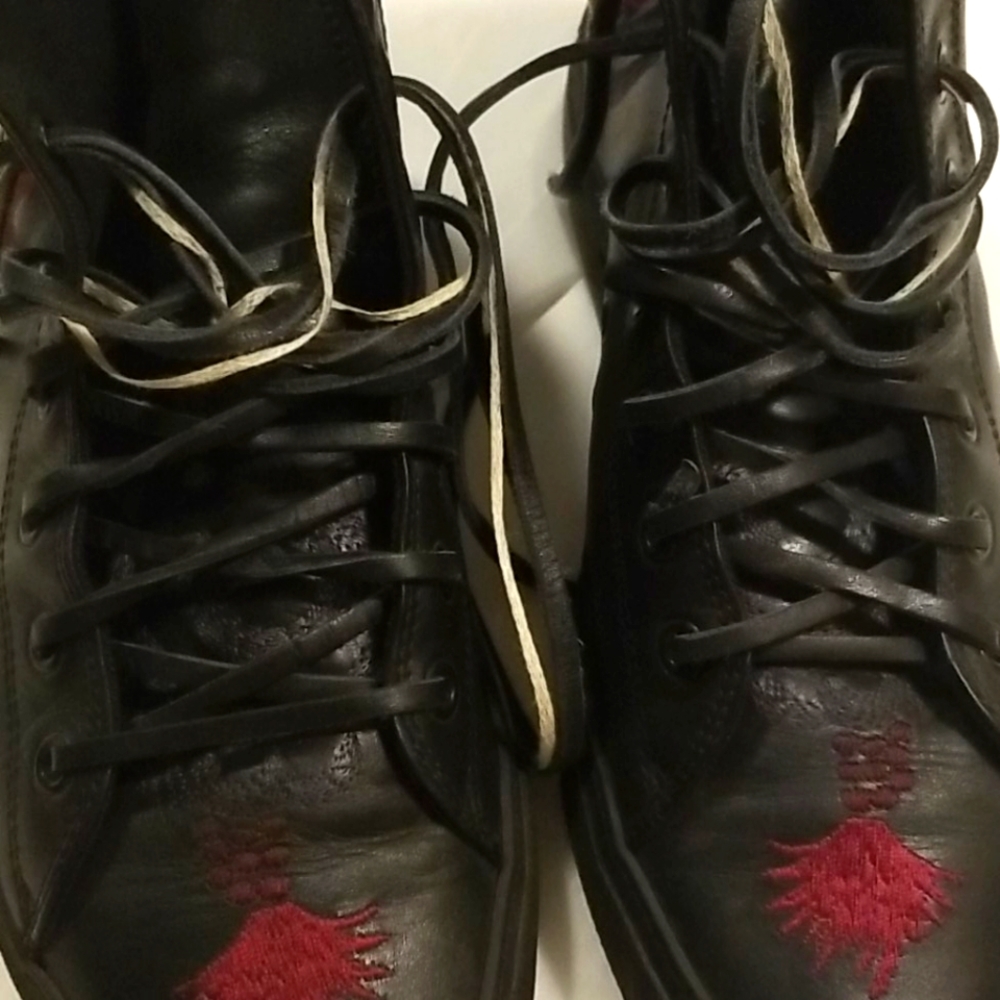 Gucci Vintage Black Leather Ankle Boots Made in Italy W Red Embroidery Size 6.5 - Picture 7 of 16